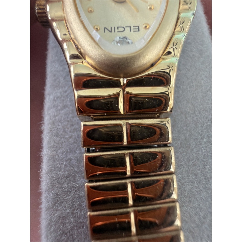 Vintage Elgin Diamond Ladies Watch Oval Textured Dial Gold Tone Stretch Band NEW - Picture 7 of 15